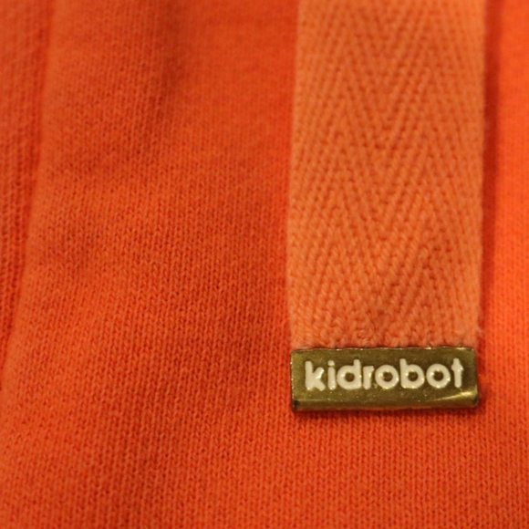 Kidrobot Limited Edition 202/270 Full Zip Hoodie - Picture 4 of 12
